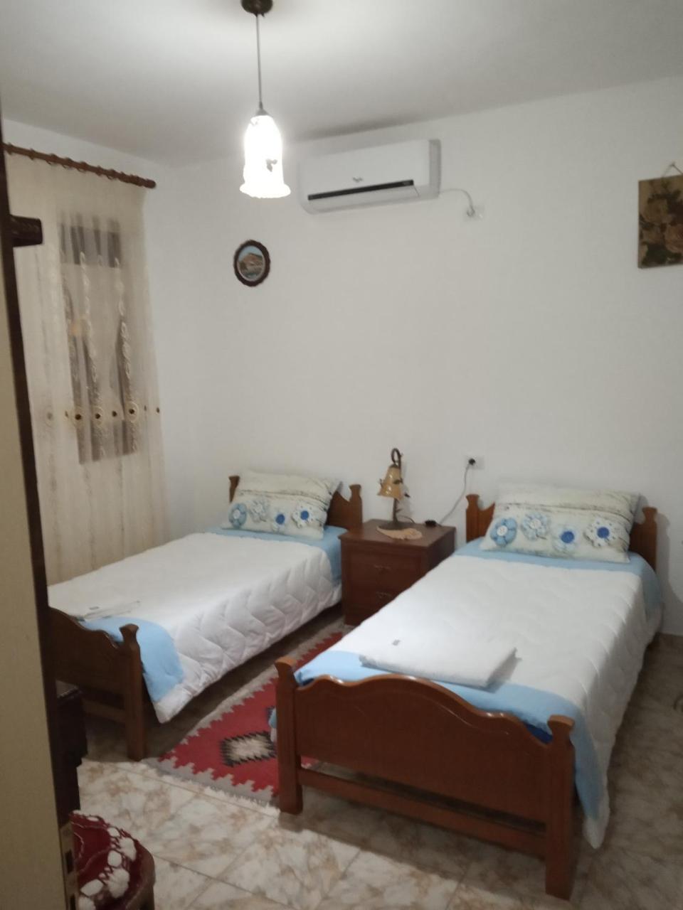Guest House Baba Lluka Berat Exterior photo